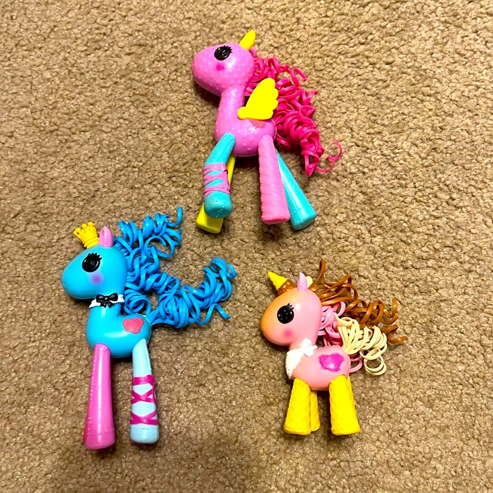 Lala Loopsy horse set.
